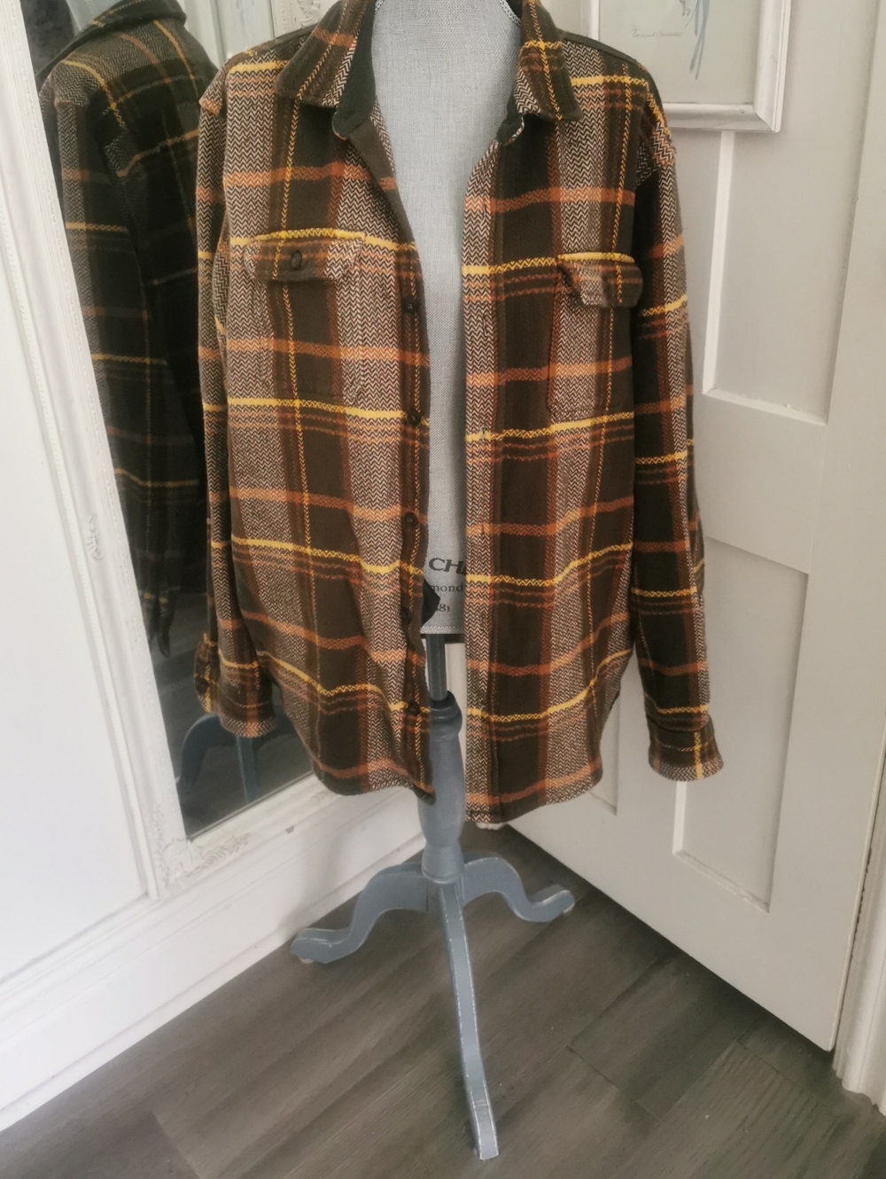 Woolrich Men's Unisex  Brown Plaid Wool-Blend Jacket. XL - Picture 8 of 8